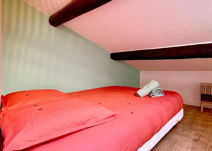 Le Des Tilleuls, Climatise & Vrai Lit Νιμ